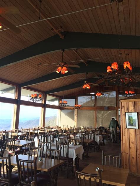 pisgah inn restaurant reservations